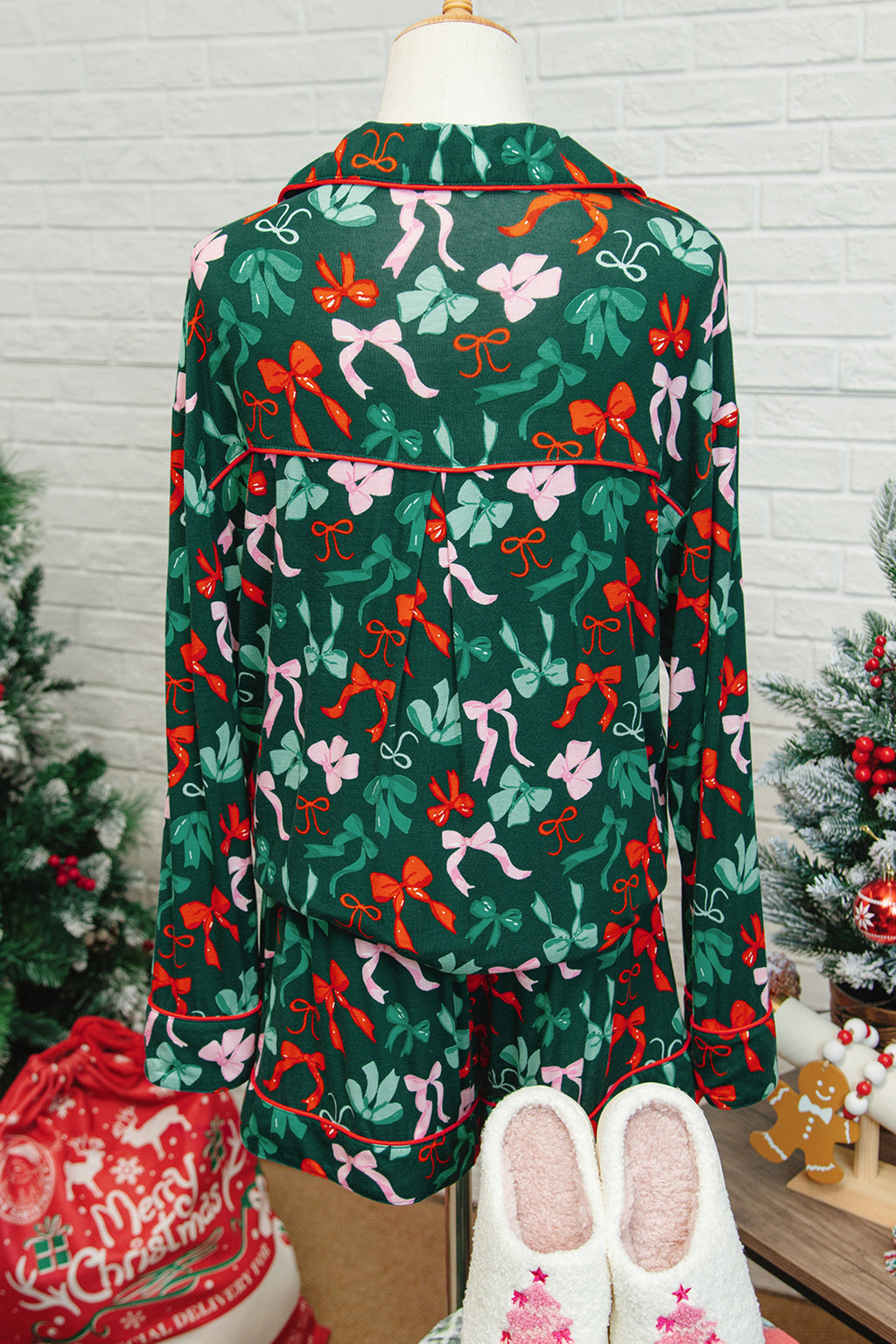 Green Festive Bow-Print Pajama Set