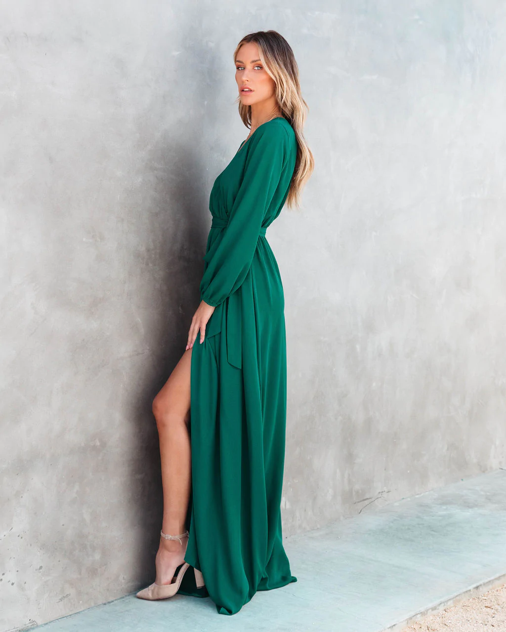 Summer Vacation New V-Neck Long Sleeve Dress