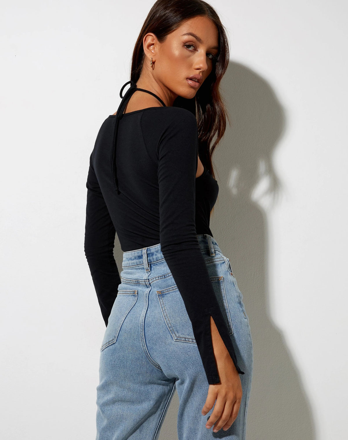 Women's Criss-Cross Halter Long Sleeve Top