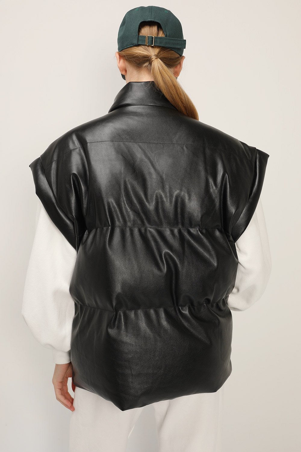 Women Autumn Winter Clothing Black with High Collar Sleeveless Bread Coat Faux Leather Vest Cotton Vest