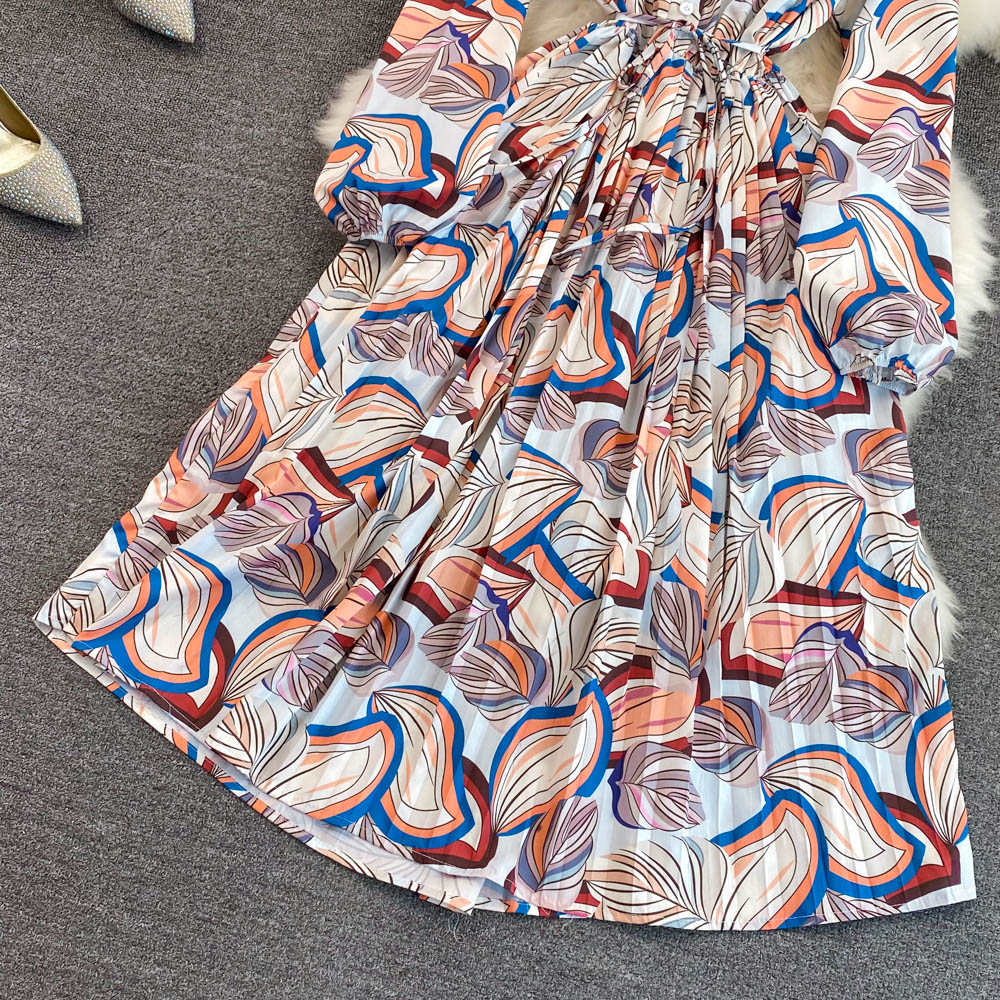 Women's New V Neck Bubble Long Sleeve Waist Closing Print A Dress