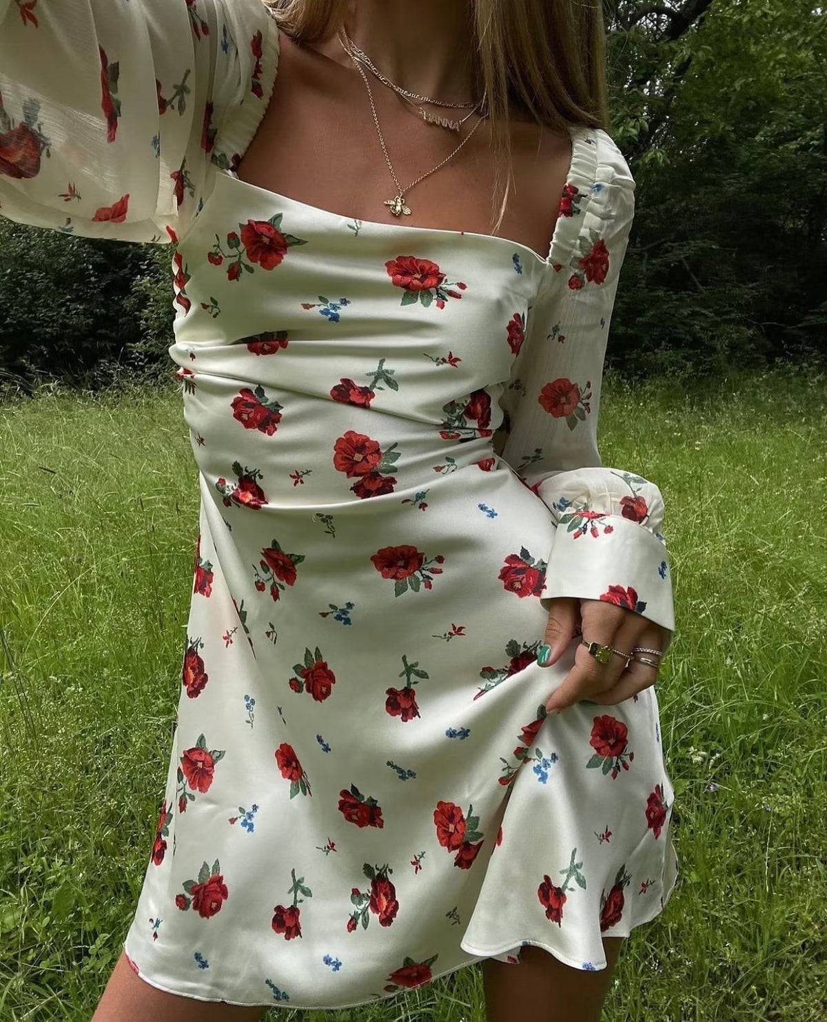 Square-Neck Short-Sleeve Elastic Knitted Floral-Print Dress Yama