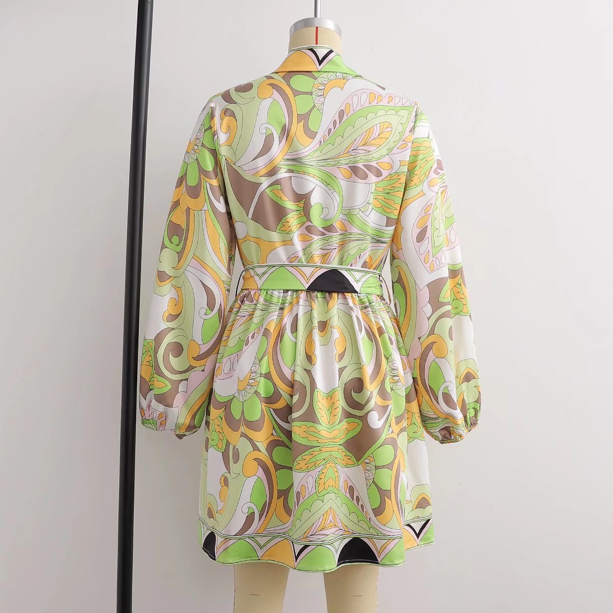 Vintage Printed V-Neck Midi Dress