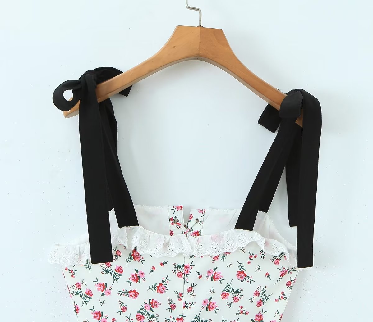Women's Spring Lace Embroidered Large Swing Small Floral Dress