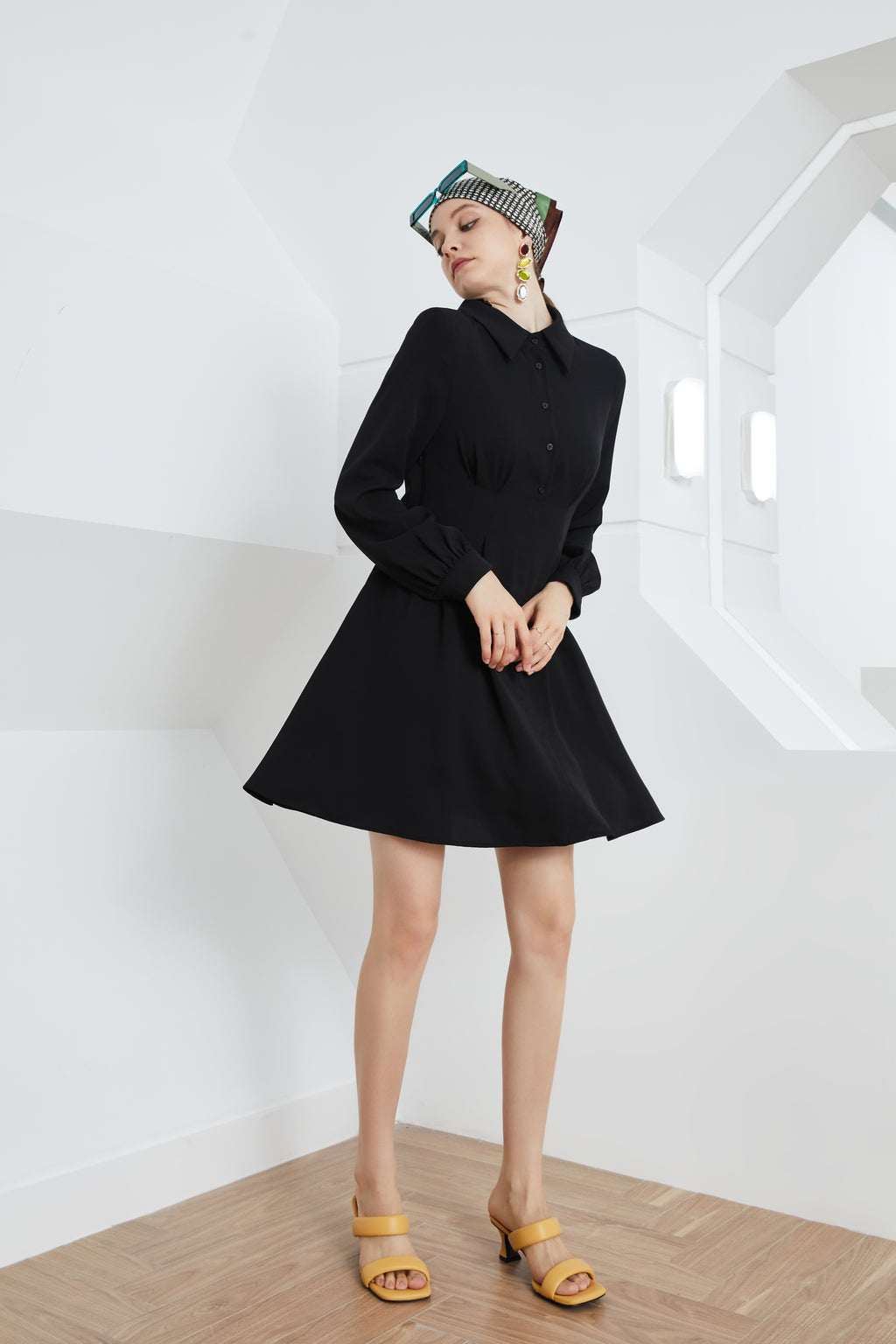 Women's Collared A Line With Button Detail Dress