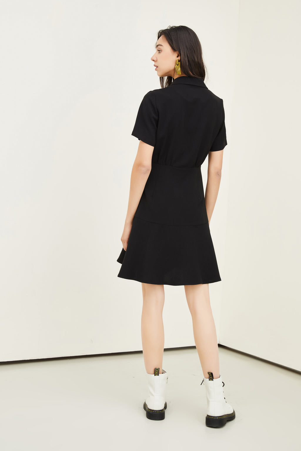 Women's Button-Front Collared Waist-Defined Dress
