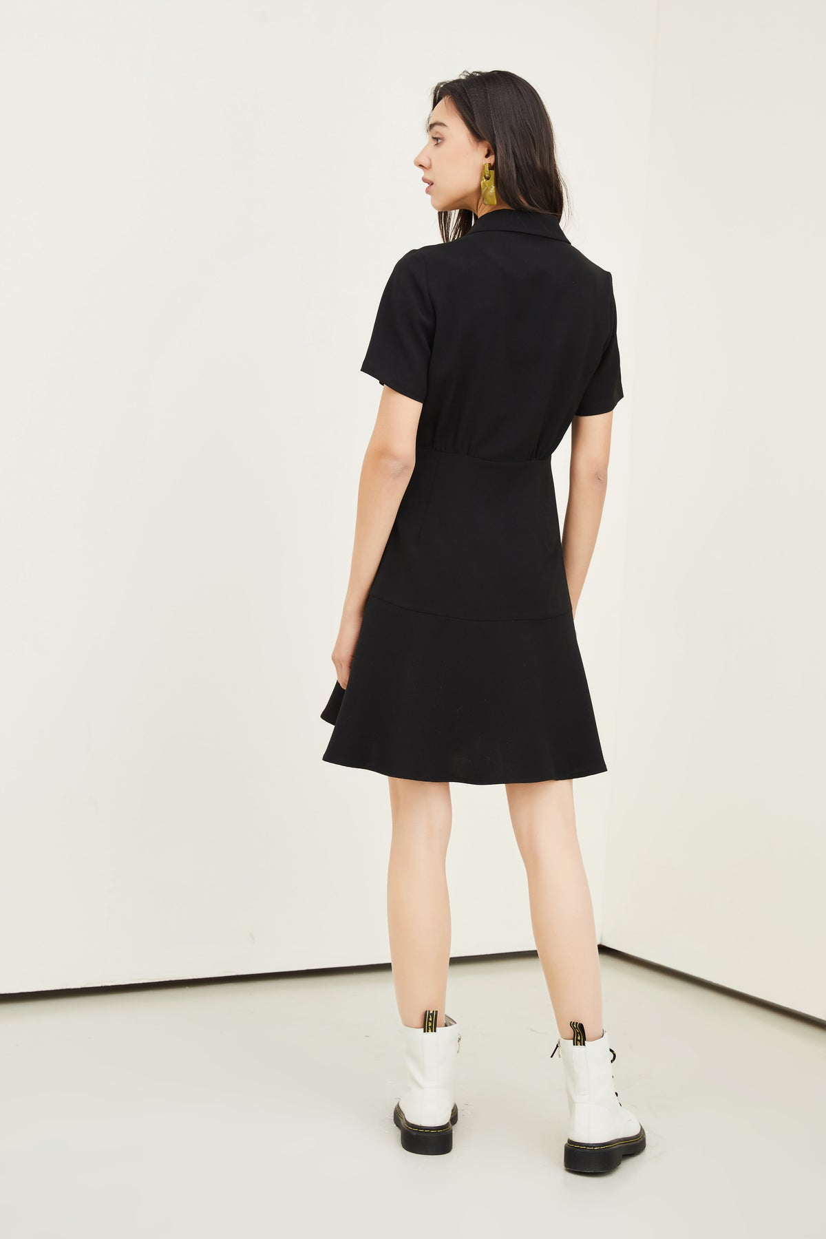 Women's Button-Front Collared Waist-Defined Dress