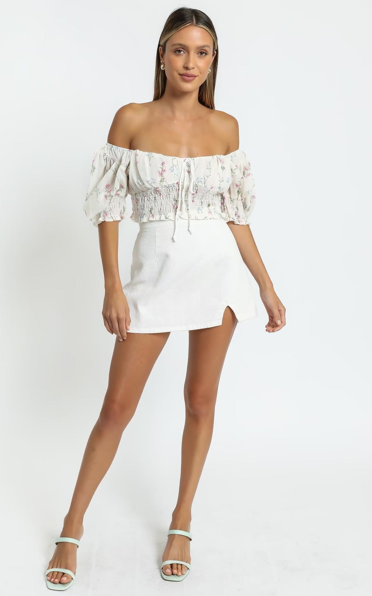 Women's Spring Puff Sleeve Gentle Lace Up Square Collar Short Floral Print Small Top