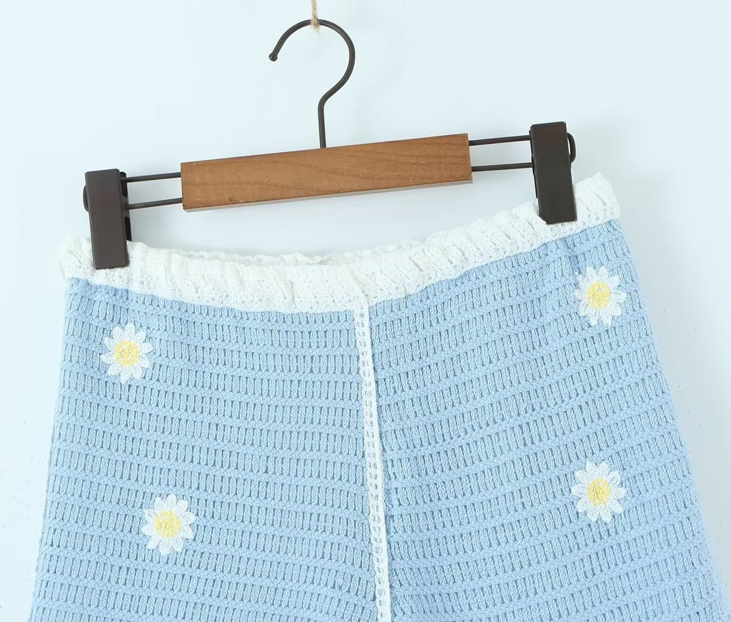 Homemade Southeast Asian Holiday Travel Little Daisy Crocheted Suit Knitted Sling With Shorts Two-Piece Set