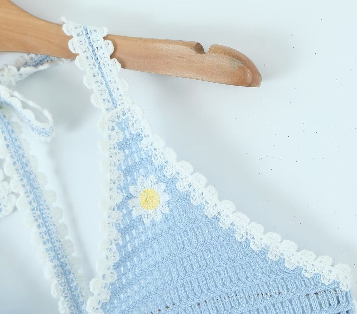 Homemade Southeast Asian Holiday Travel Little Daisy Crocheted Suit Knitted Sling With Shorts Two-Piece Set