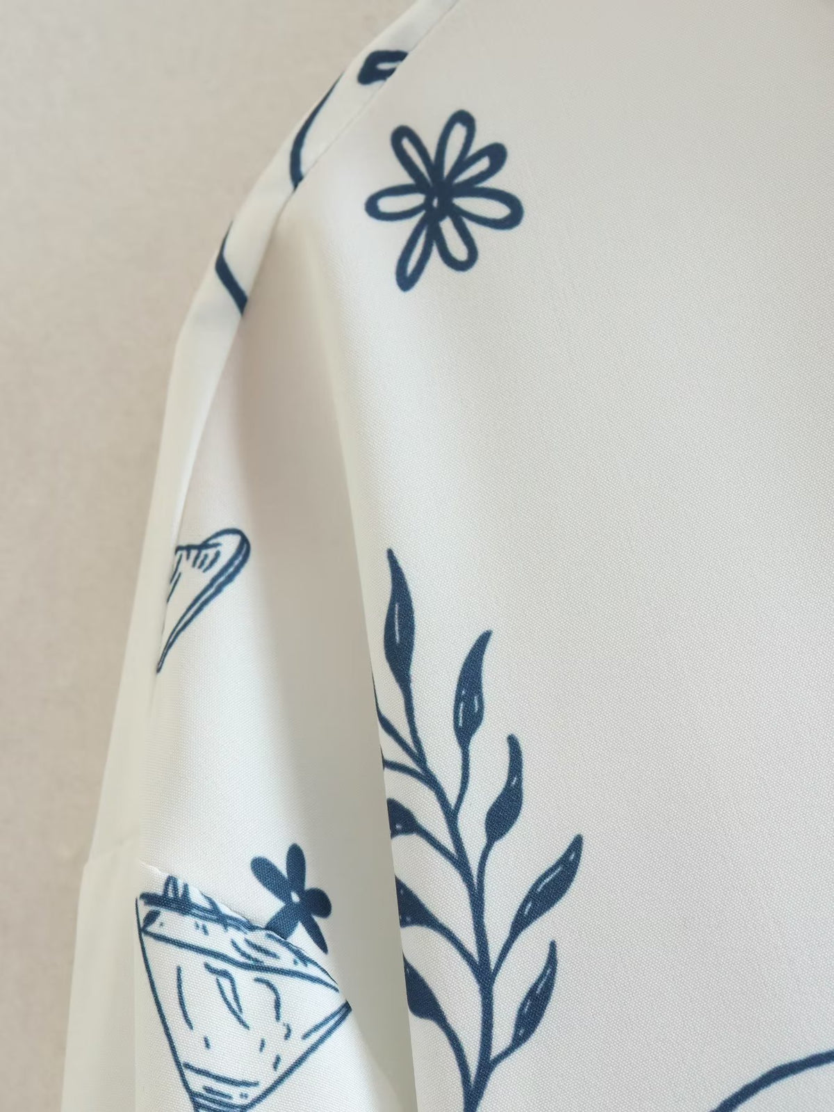 Women's Summer Fashionable Printed Shirt Loose Lapels Single Breasted Long Sleeve Shirt Top