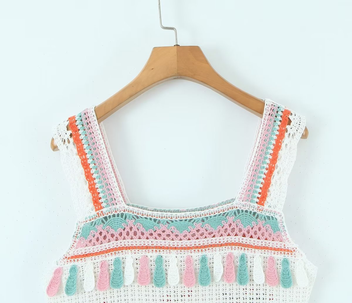 Women’s Vintage Embroidered Tassel Camisole