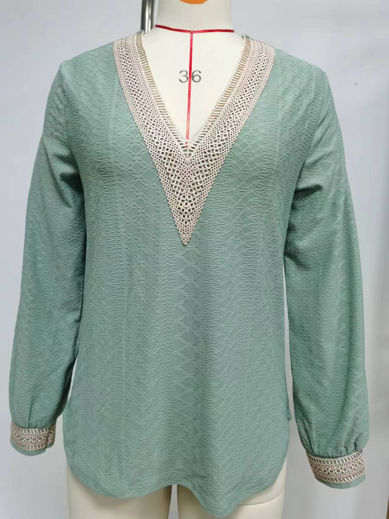 Lace Trim V-Neck Long Sleeve Blouse