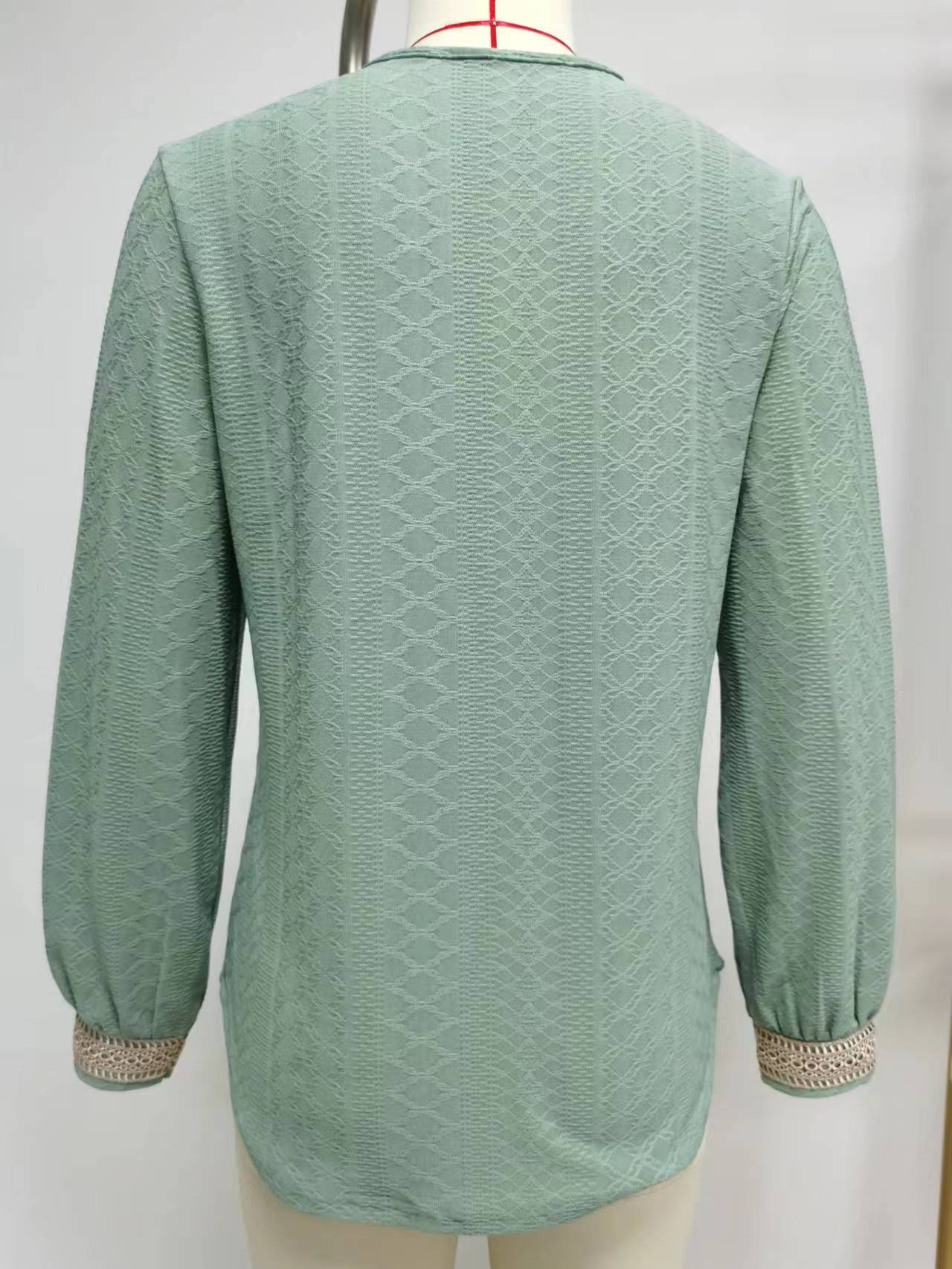 Lace Trim V-Neck Long Sleeve Blouse