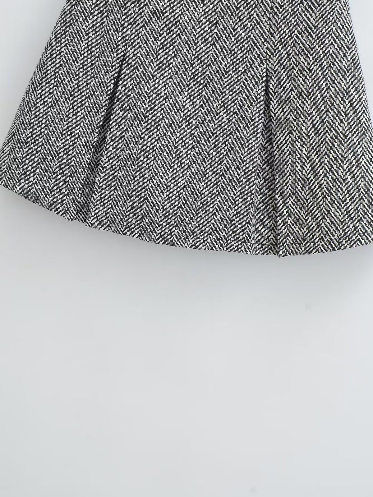 Women's Sweet Round Neck Herringbone Coordinated Two-Piece Set
