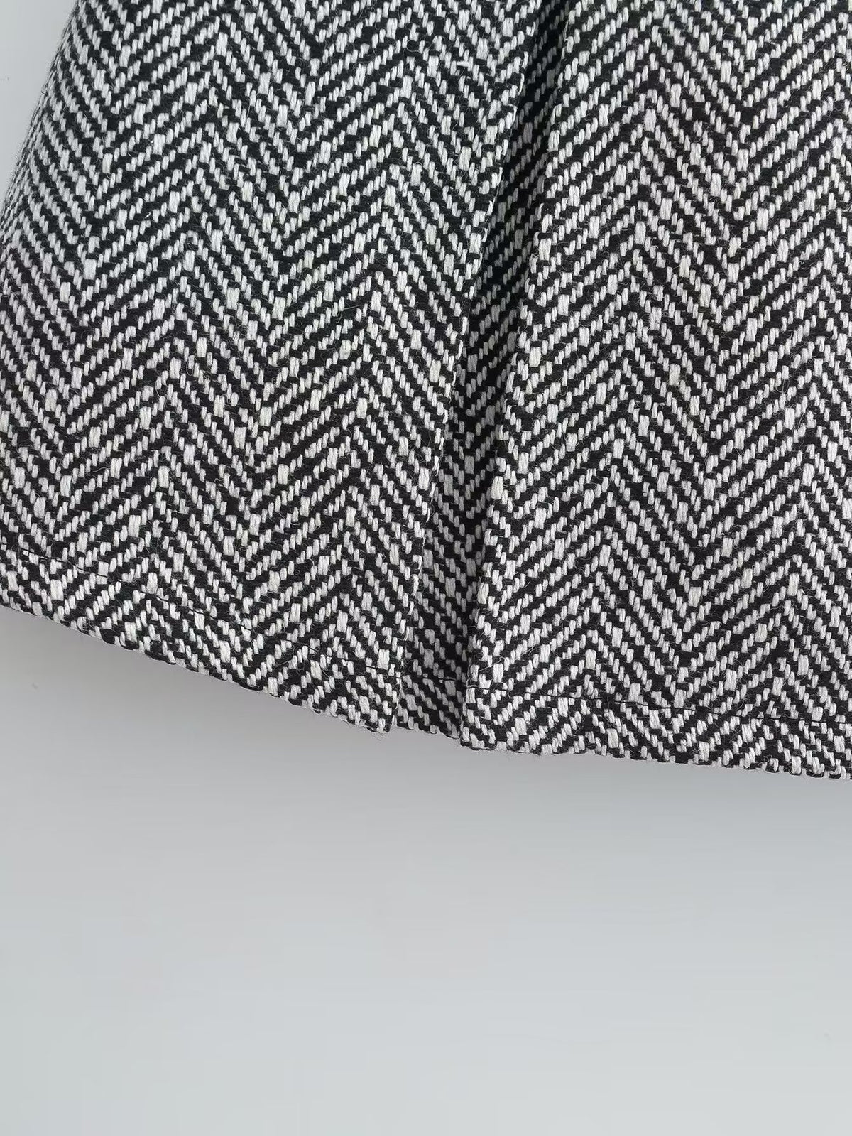 Women's Sweet Round Neck Herringbone Coordinated Two-Piece Set