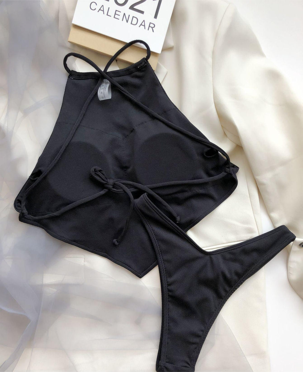 Bellyband Split Bikini Swimwear