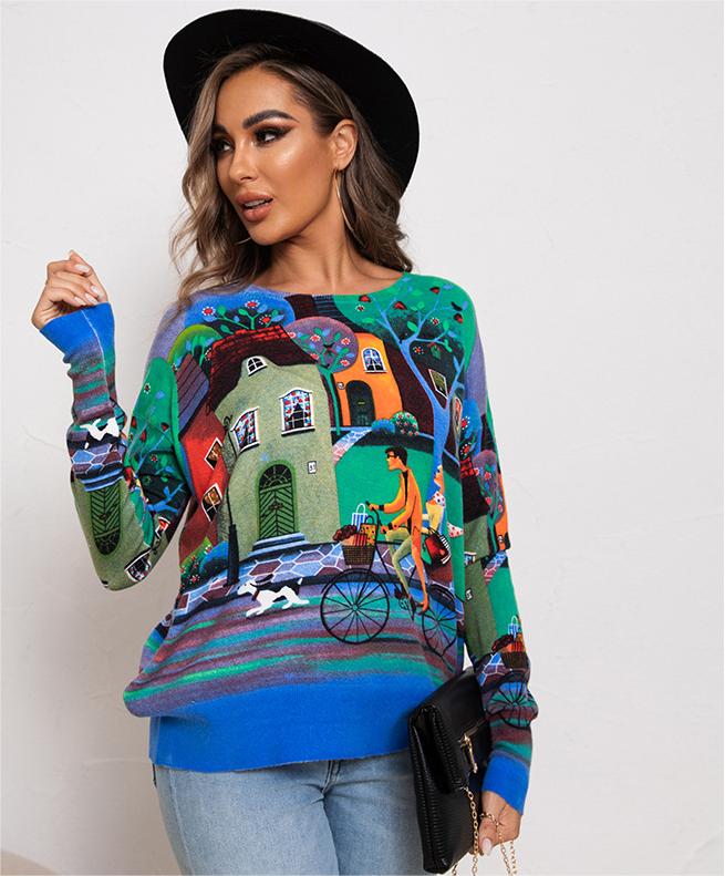 Women’s Green Graphic Print Crew Neck Sweater