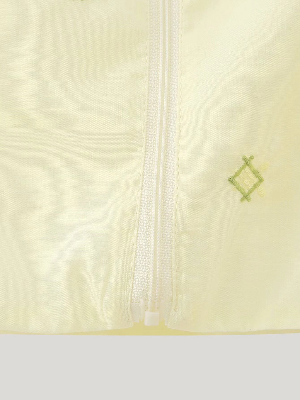 Women's Embroidered Pleated Square Neck Puff Sleeve Top