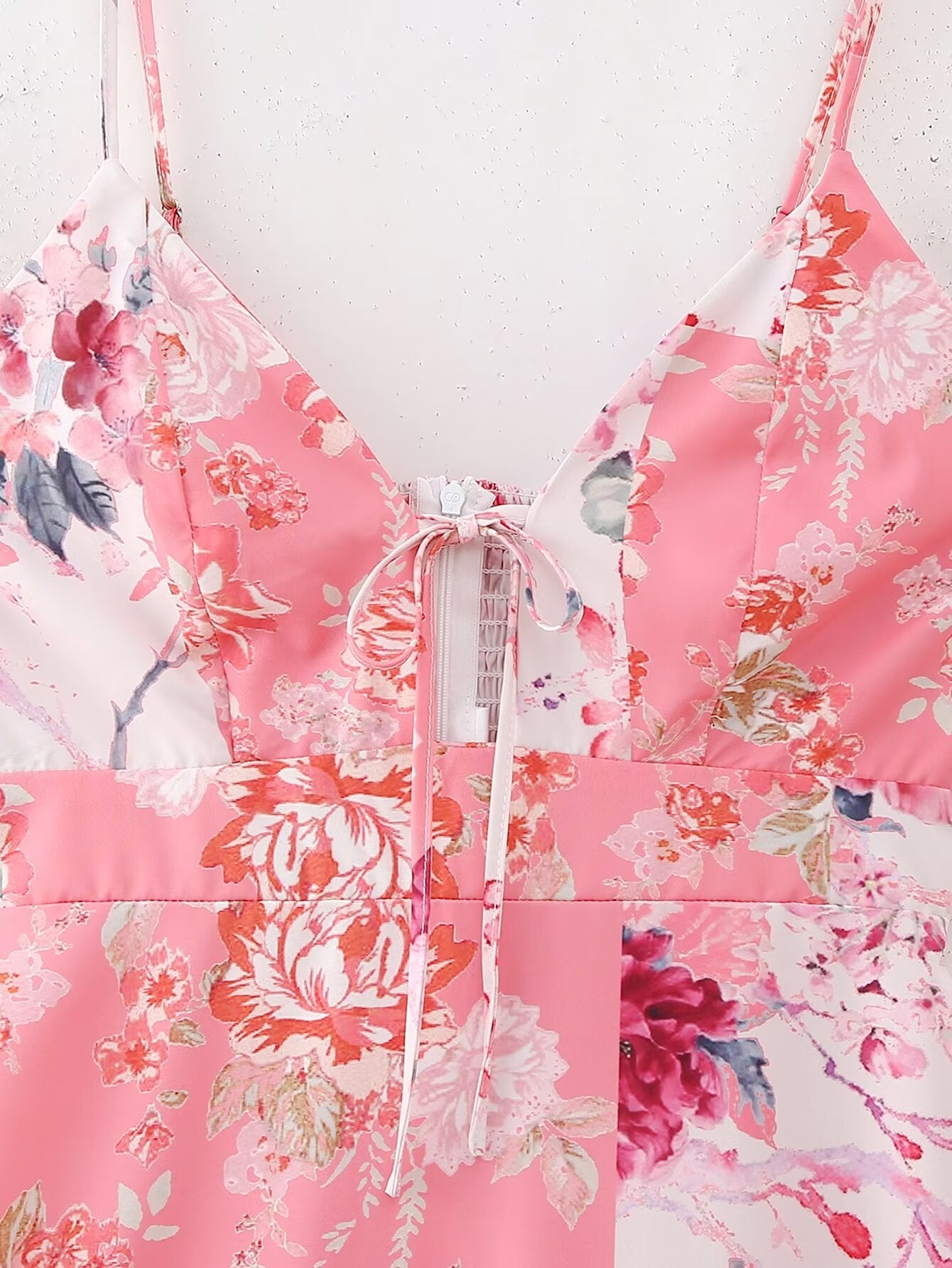 Women's V-Neck Floral Tie Sleeveless Dress