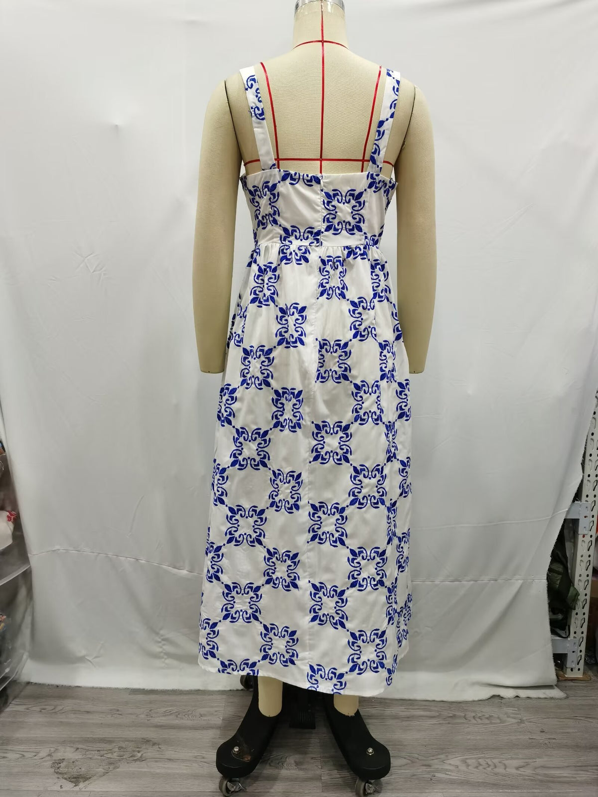 Women's French Embroidered Slim Hip Spaghetti Strap Maxi Dress