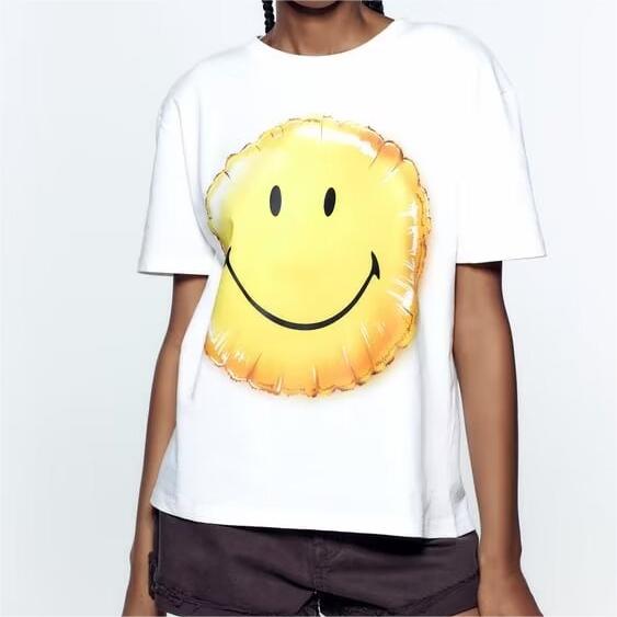 Women’s Smiley Face Graphic T Shirt