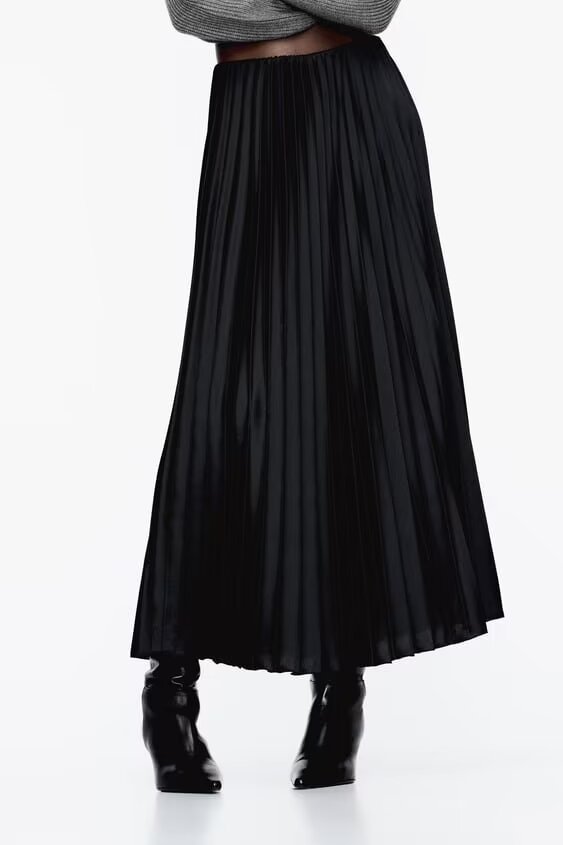 Elegant Slightly Mature Silk Satin Pleated Skirt