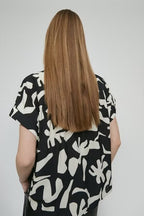 Women's Printed V-Neck Short Sleeve Shirt