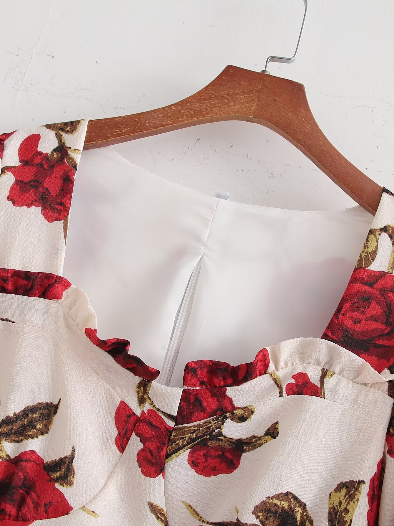 Women's Rose Print Square-Neck Long Sleeve Top