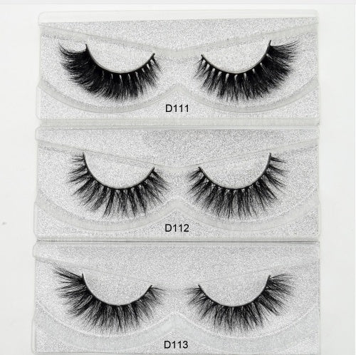 Aurelia-style 3D false eyelashes with soft cotton band
