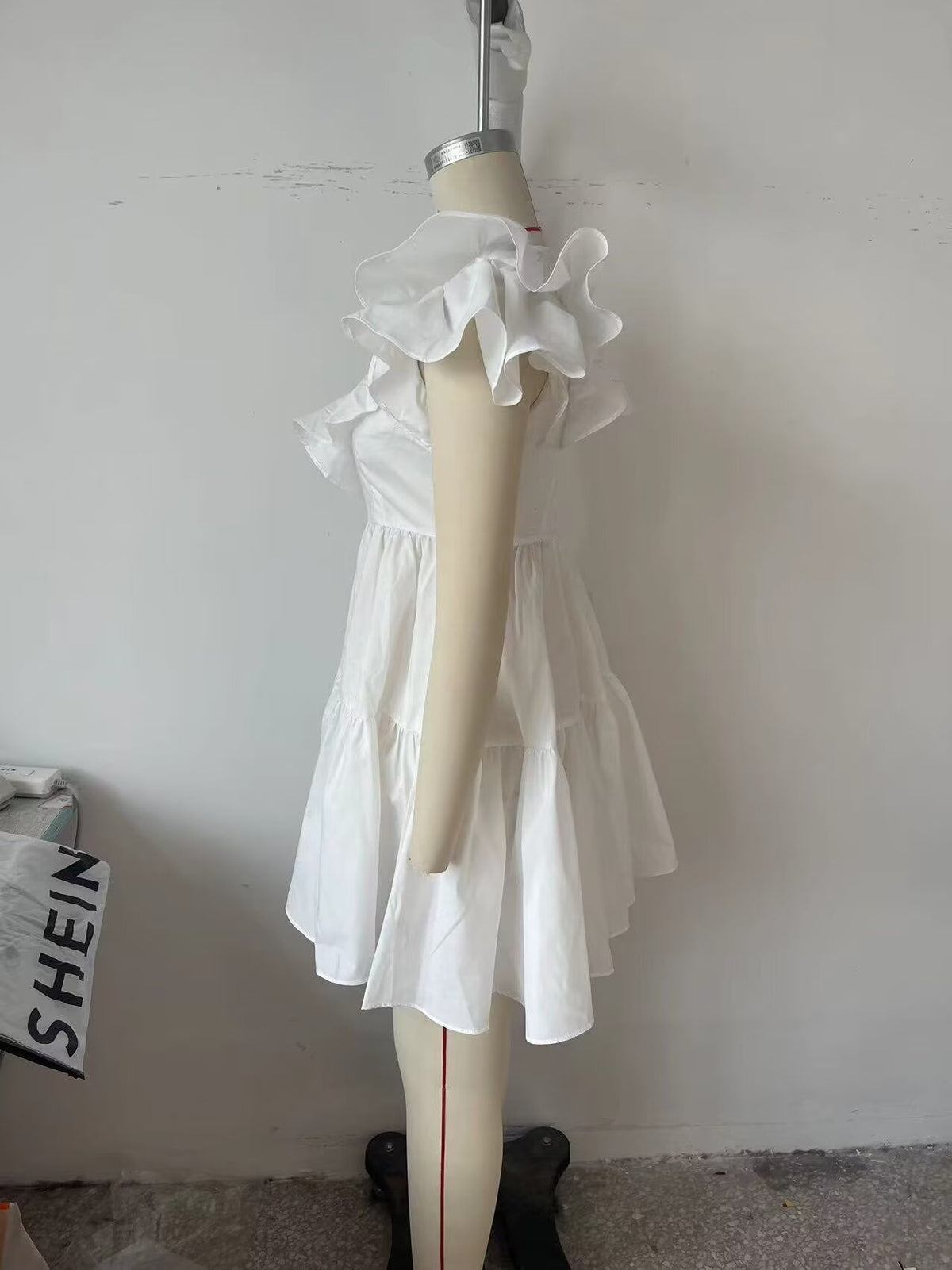 Women's Solid Color V Neck Ruffle Dress