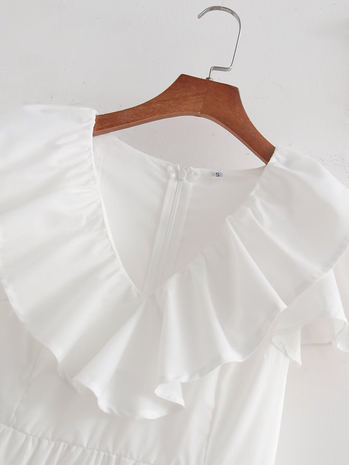 Women's Solid Color V Neck Ruffle Dress