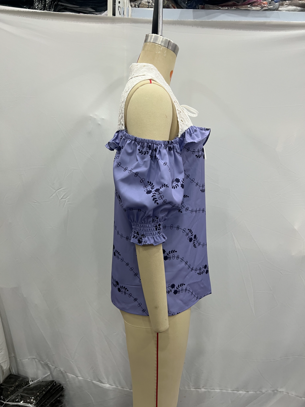 Women's Lace Decorative Stitching Shirts