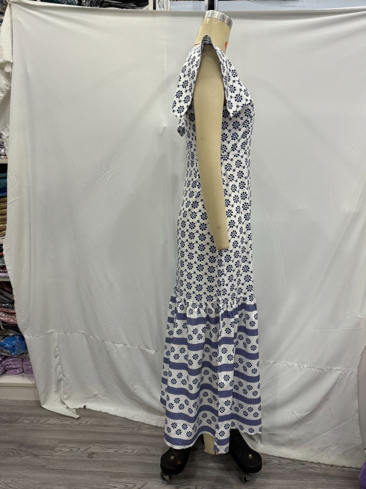 Spring Elegant Printed Square-Collar Maxi Dress
