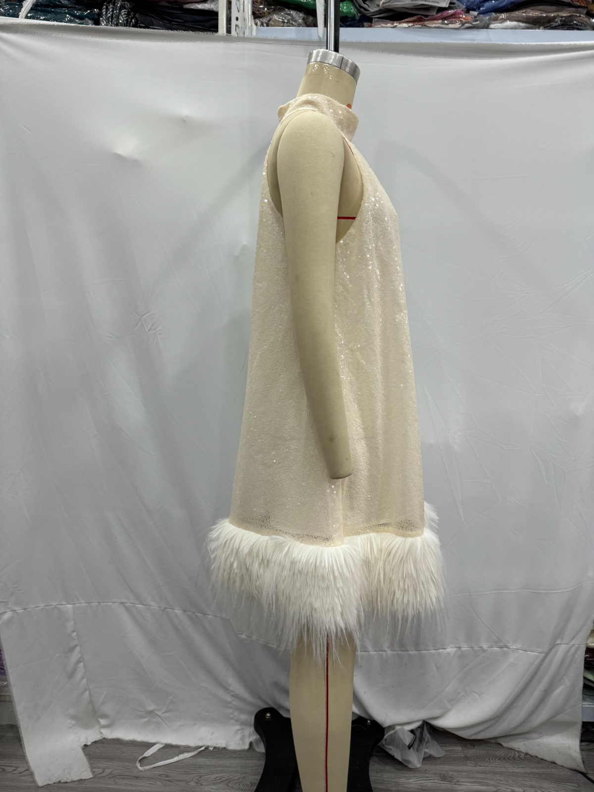 Hem Furry Sequ Halterneck Dress