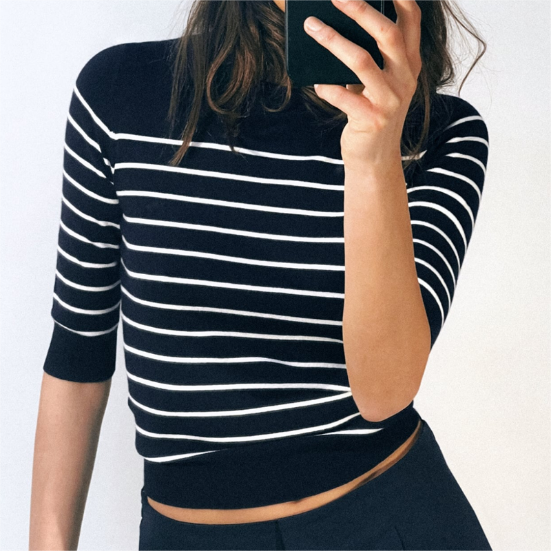 Women’s Contrast Stripe Knit Short Sleeve Top