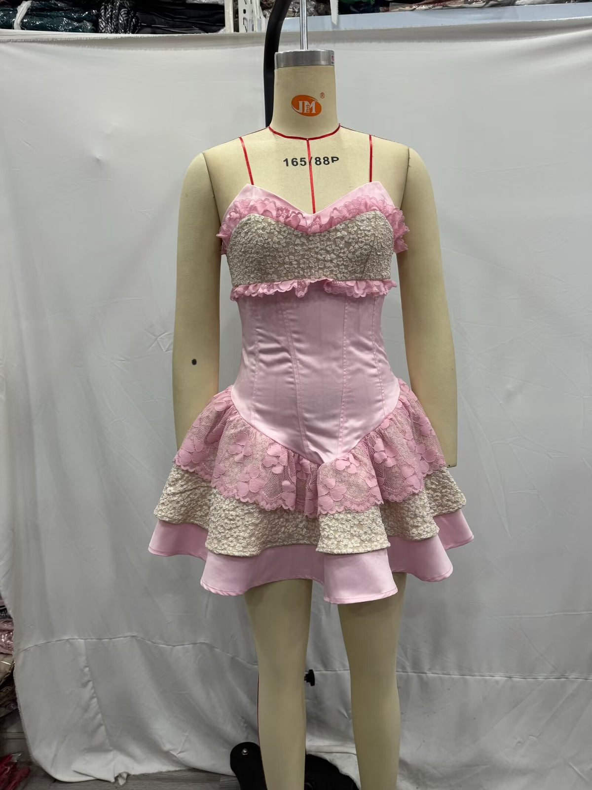 Slim Pink Lace Strapless Short Dress