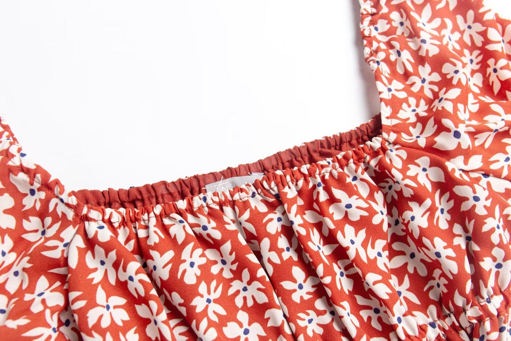 Women's Red Floral Square Neck Puff Sleeve Top