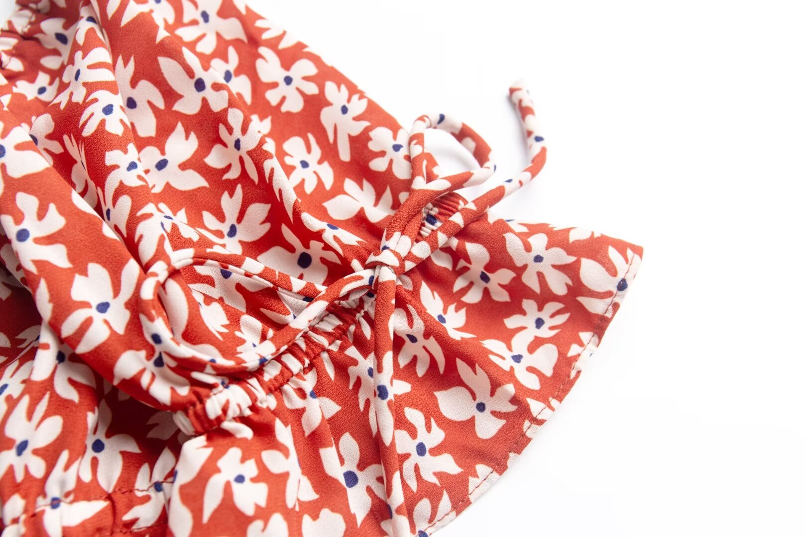 Women's Red Floral Square Neck Puff Sleeve Top