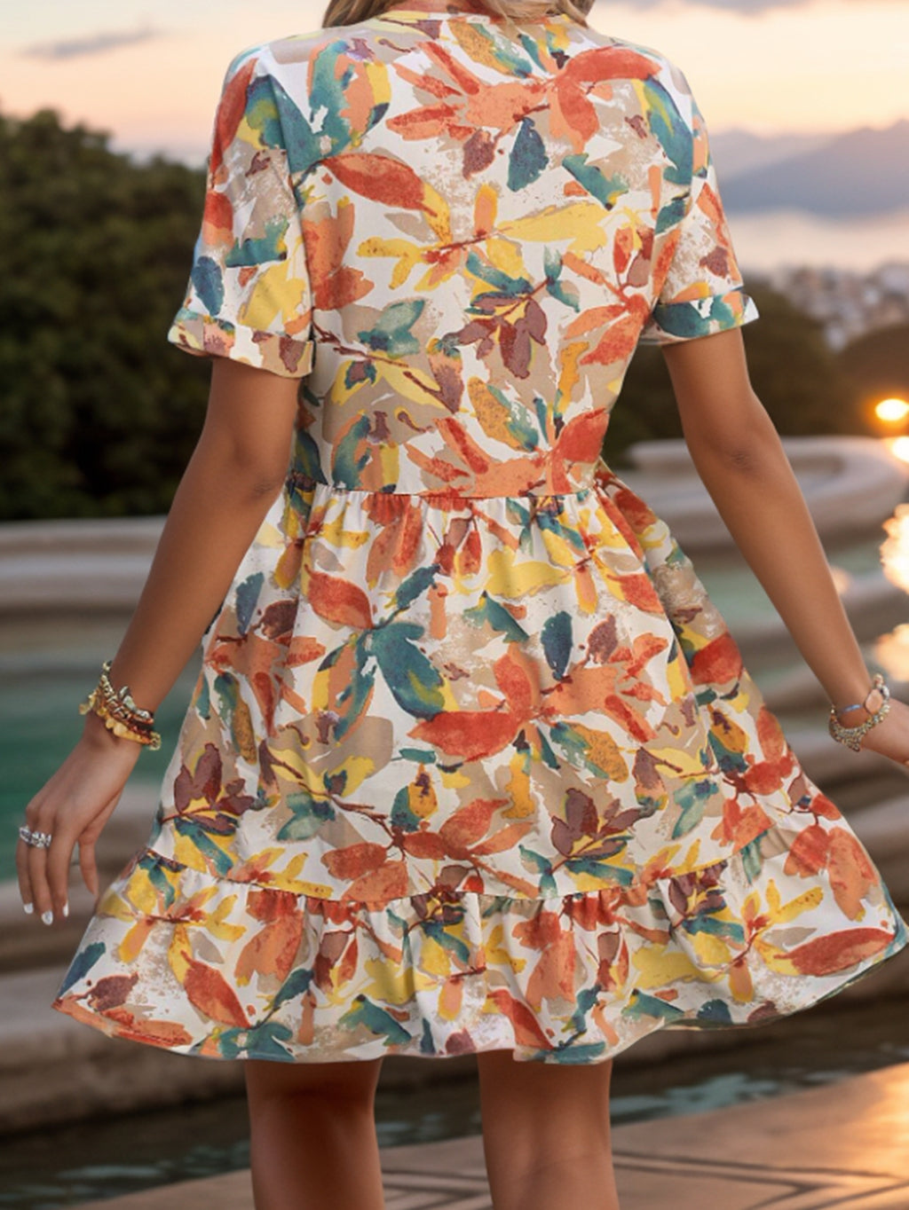 Floral-Print V-Neck Short-Sleeve Dress