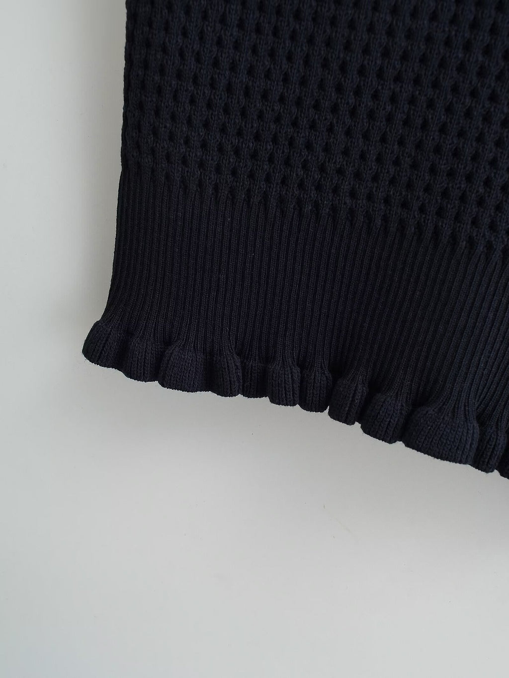 French Wooden Ear Color Matching Knitted Camisole Chic