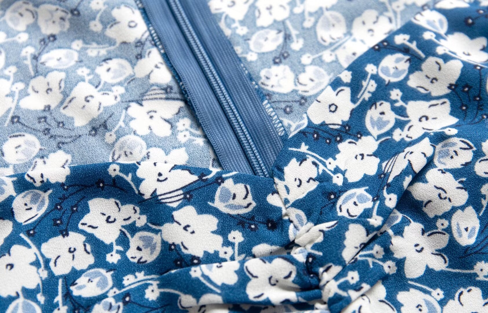 Blue Floral Puff-Sleeve Maxi Dress