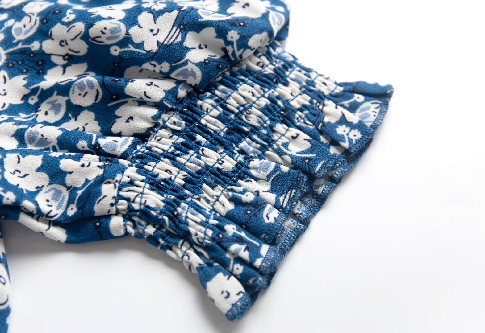 Blue Floral Puff-Sleeve Maxi Dress