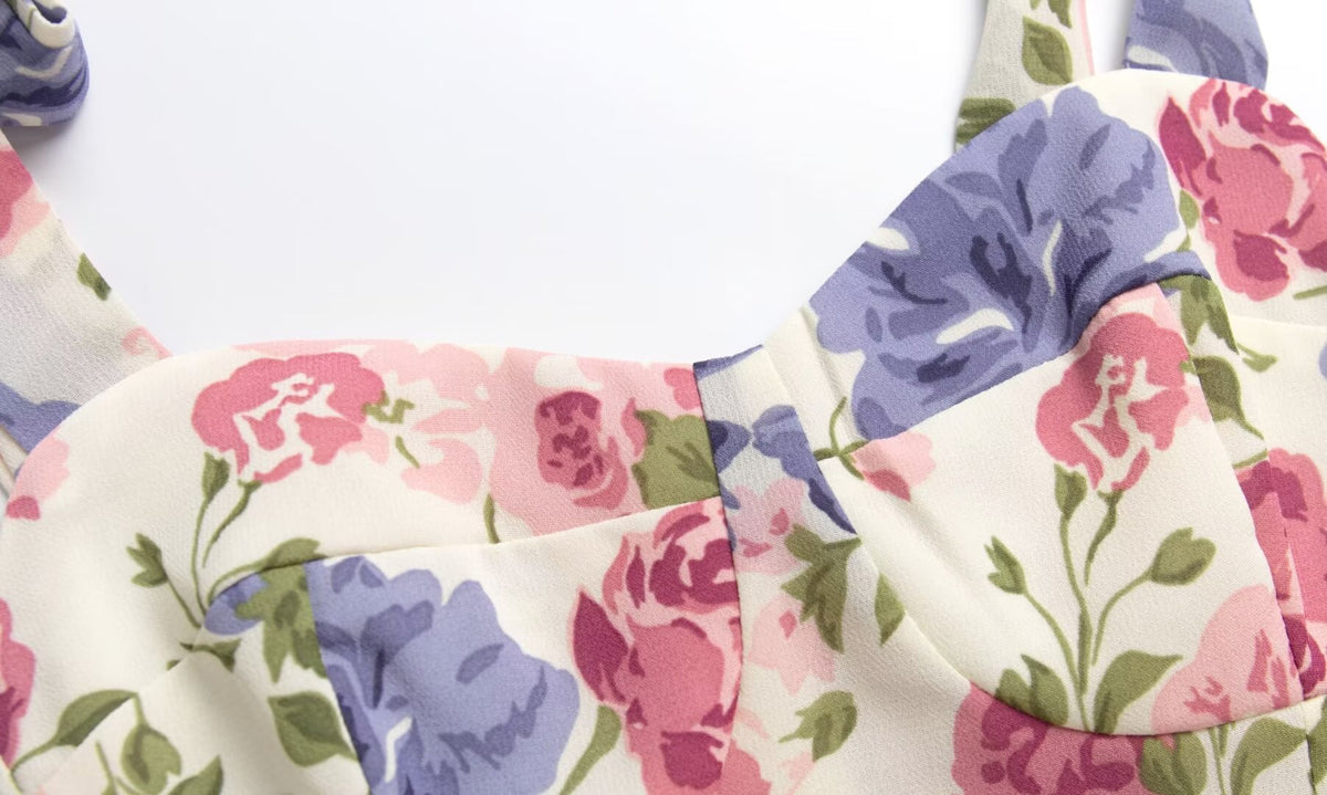 Women's Floral V-Neck Waist-defining Dress