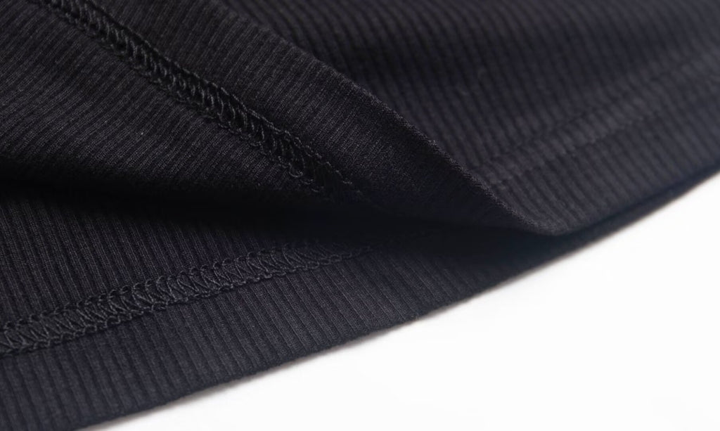Women's Contrast Color Spaghetti Strap Crop Top