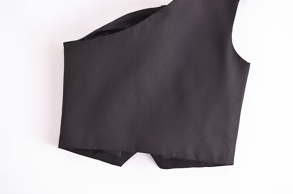 Early Slim Fit Asymmetric Vest Top