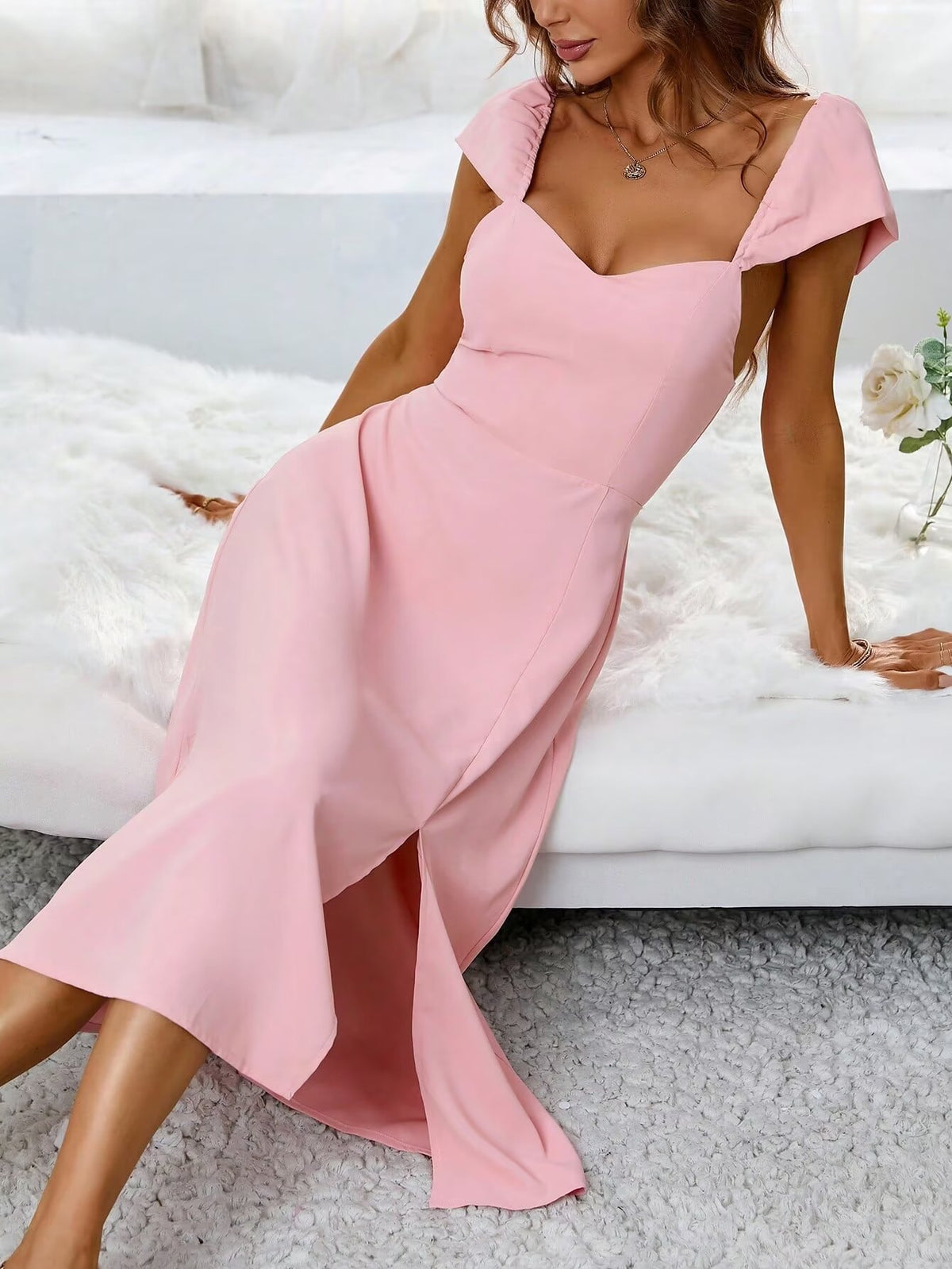 Women's Smocked V-Neck Puff-Sleeve Midi Dress