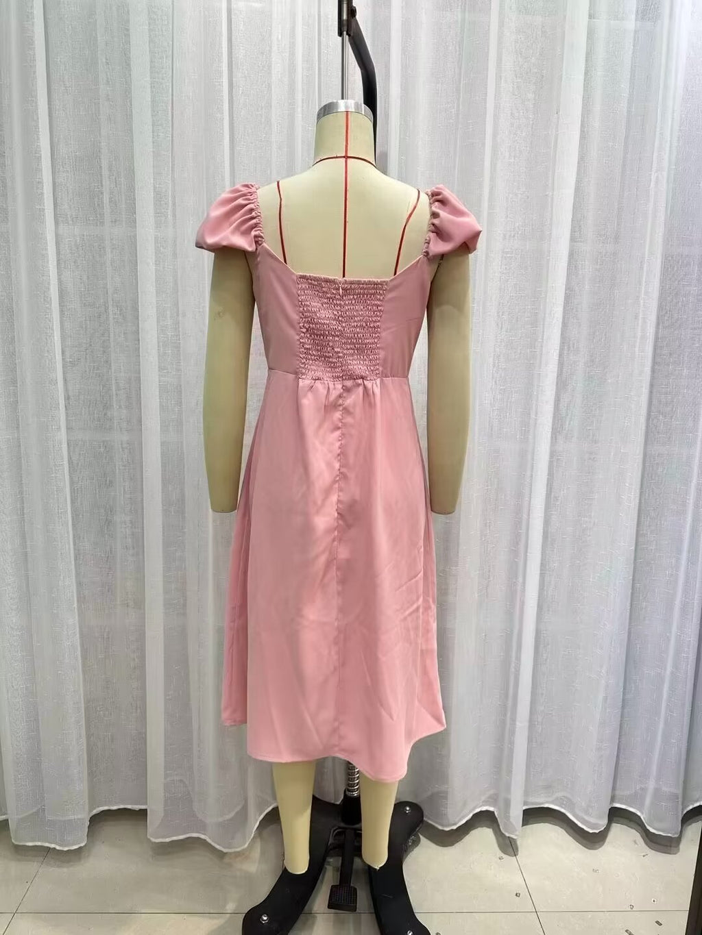 Women's Smocked V-Neck Puff-Sleeve Midi Dress