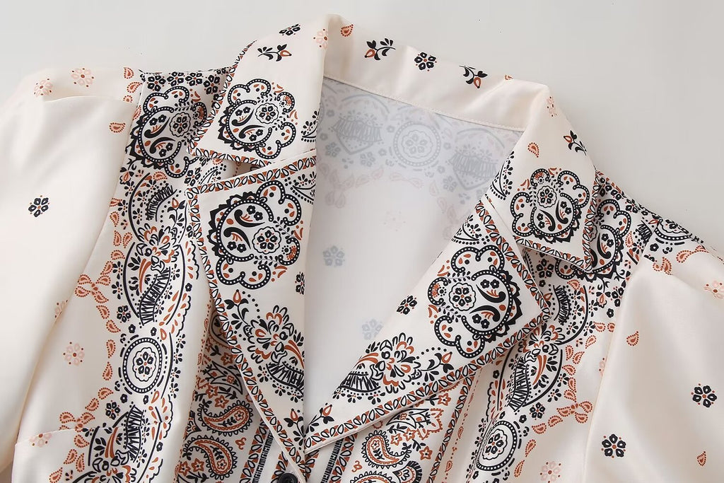 Puff-Sleeve-Print Dress