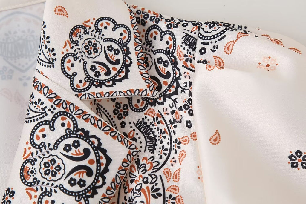 Puff-Sleeve-Print Dress